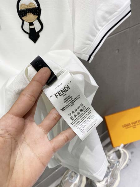 2026年3月23日入荷新作FENDI半袖 tシャツ 超厳選★高級品/誕生日プレゼント/OM工場