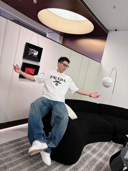 2026年3月28日入荷新作Prada半袖Tシャツ春夏高品質超厳選★入手困難/LD工場