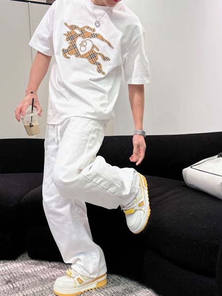 2026年3月29日入荷新作Burberry半袖Tシャツ春夏高品質超厳選★入手困難/LD工場