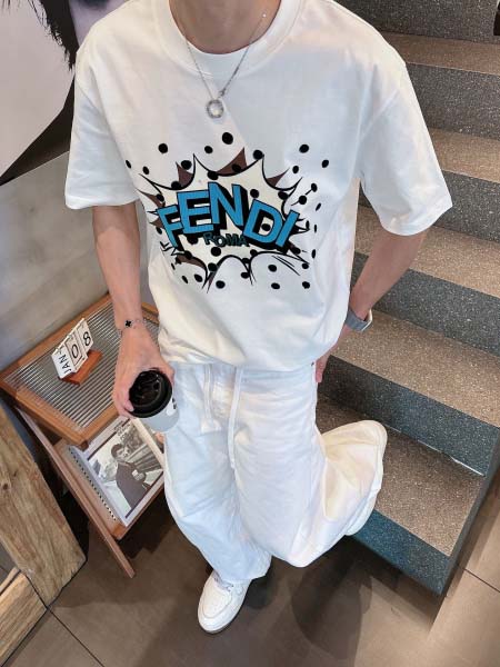2026年3月29日入荷新作Fendi半袖Tシャツ春夏高品質超厳選★入手困難/LD工場
