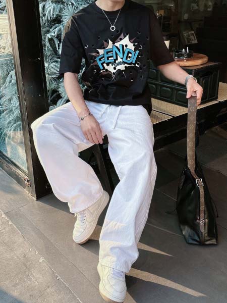 2026年3月29日入荷新作Fendi半袖Tシャツ春夏高品質超厳選★入手困難/LD工場