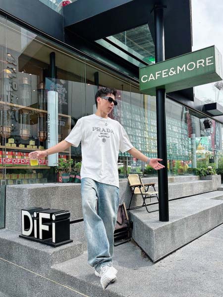 2026年3月31日入荷新作Prada半袖Tシャツ春夏高品質超厳選★入手困難/LD工場