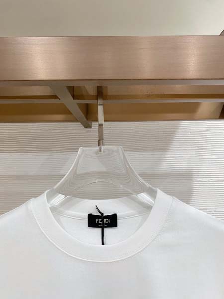2026年3月31日入荷新作Fendi半袖Tシャツ春夏高品質超厳選★入手困難/LD工場