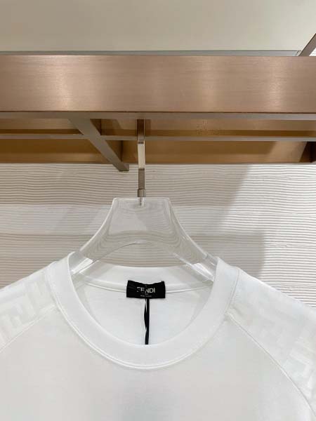 2026年3月31日入荷新作Fendi半袖Tシャツ春夏高品質超厳選★入手困難/LD工場