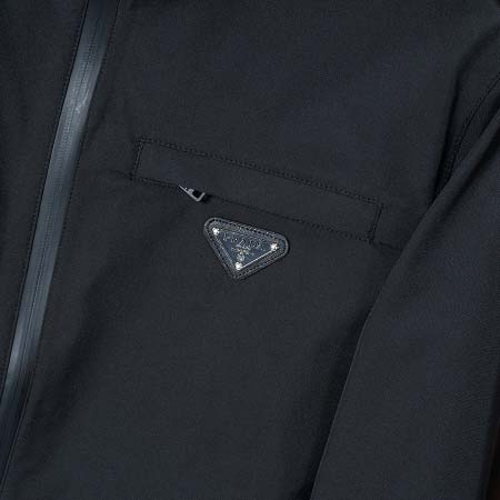 2026年3月31日入荷春秋新作PRADAジャケット YZF工場