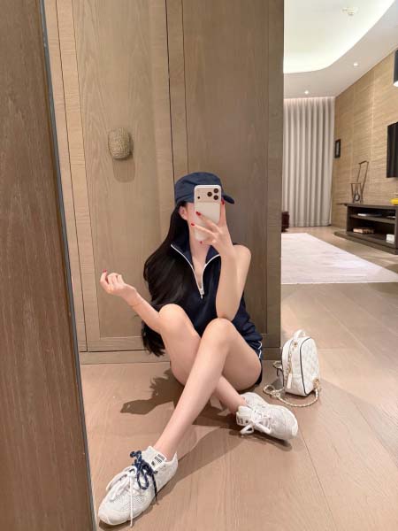 2026年3月9日入荷早春新作MIUMIUセット女性用ファッ...