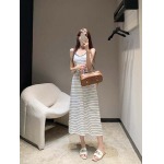 2026年3月9日入荷早春新作MIUMIU女性用ファッション/誕生日プレゼント/贈り物 can工場