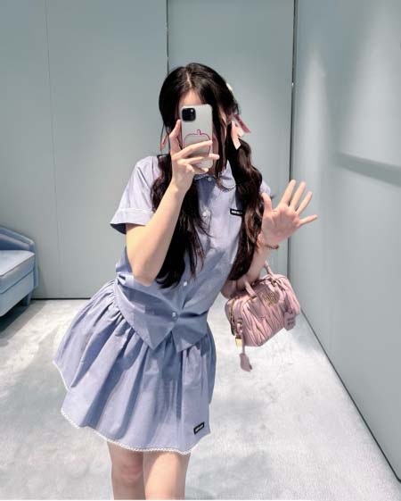 2026年3月9日入荷早春新作MIUMIUセット女性用ファッ...