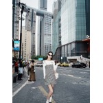 2026年3月9日入荷早春新作MIUMIU女性用ファッション/誕生日プレゼント/贈り物 can工場