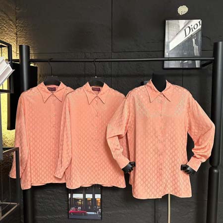 2026年3月21日入荷早春新作Gucci女性用ファッション...