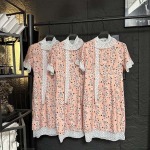 2026年3月21日入荷早春新作Prada女性用ファッション/誕生日プレゼント/贈り物 can工場