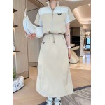 2026年3月22日入荷早春新作Pradaセット女性用ファッション/誕生日プレゼント/贈り物 can工場