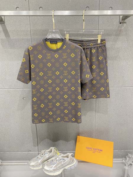 2026年3月23日入荷新作Louis Vuittonスーツ...