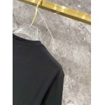 2026年3月25日入荷新作Fendi半袖 tシャツ 超厳選★高級品/誕生日プレゼント/OM工場