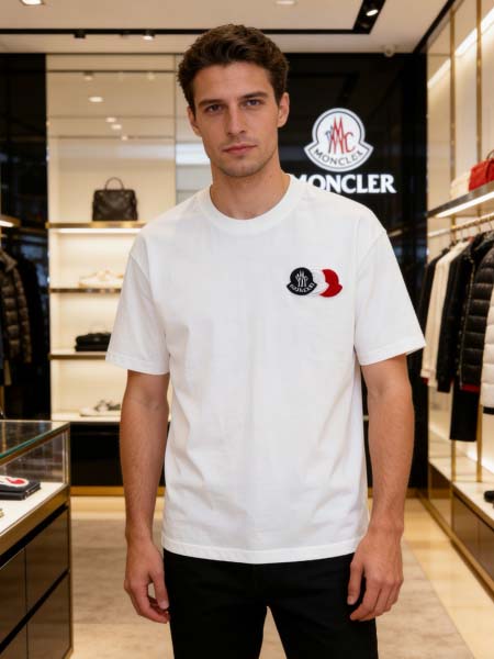 2026年3月28日入荷新作Moncler半袖Tシャツ春夏高...