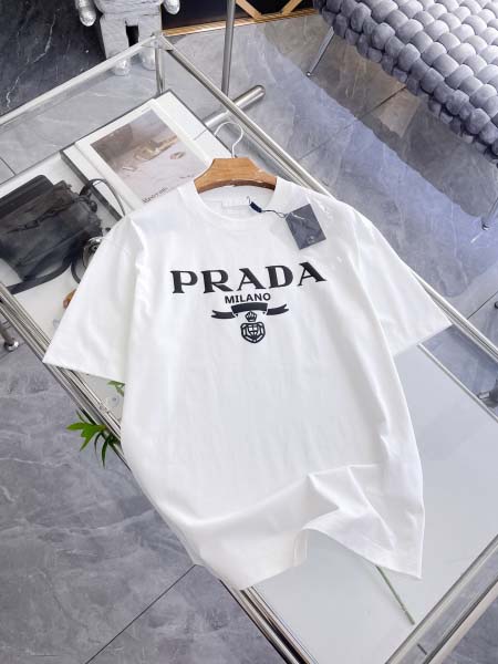 2026年3月28日入荷新作Prada半袖Tシャツ春夏高品質...
