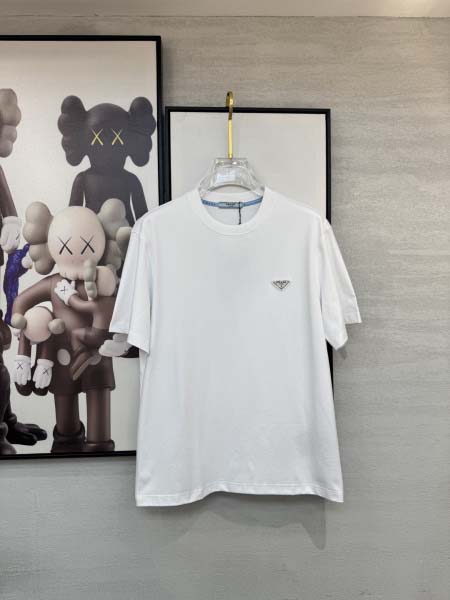 2026年3月28日入荷新作Prada半袖Tシャツ春夏高品質...