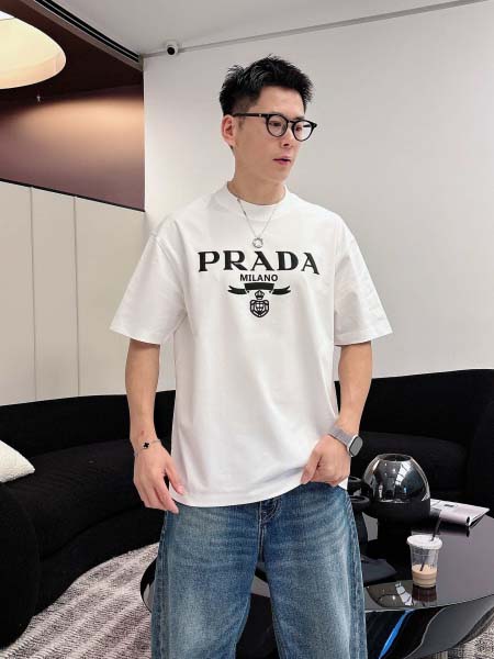 2026年3月28日入荷新作Prada半袖Tシャツ春夏高品質...