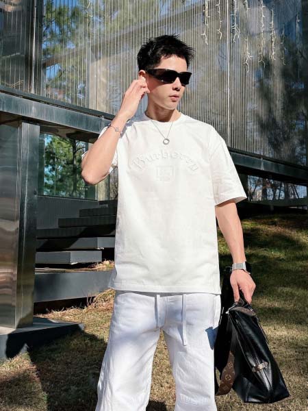 2026年3月29日入荷新作Burberry半袖Tシャツ春夏...