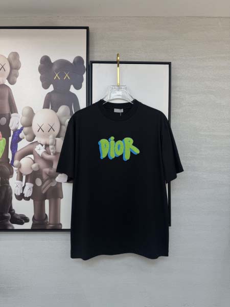 2026年3月30日入荷新作Dior半袖Tシャツ春夏高品質超...