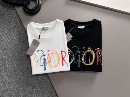 2026年3月30日入荷新作Dior半袖Tシャツ春夏高品質超...