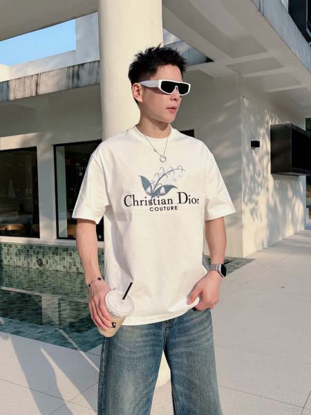 2026年3月30日入荷新作Dior半袖Tシャツ春夏高品質超...