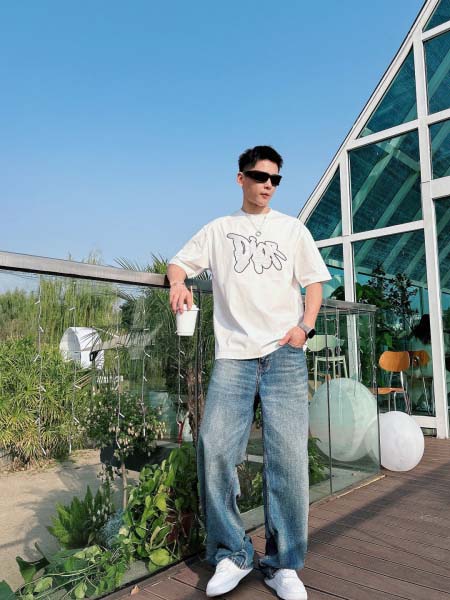 2026年3月30日入荷新作Dior半袖Tシャツ春夏高品質超...