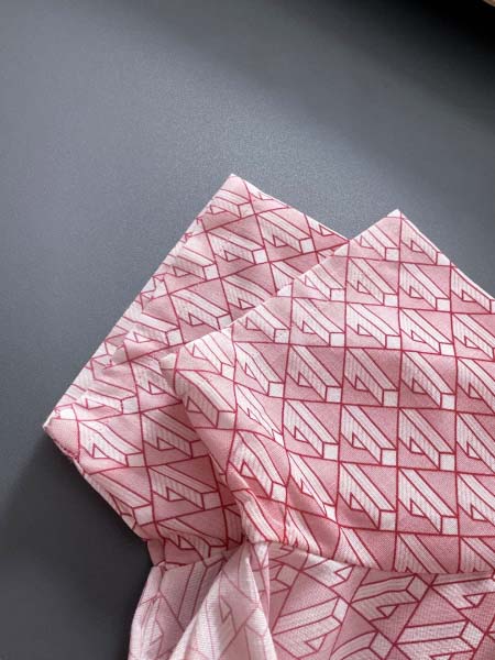 2026年4月3日Locaste春夏新作短袖上下商品M-3XL/JX工場