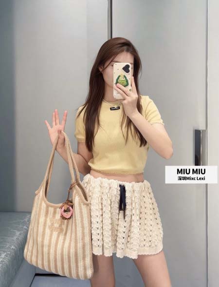 2026年4月9日入荷早春新作Miumiuニットトップ 女性用ファッション/誕生日プレゼント/贈り物 can工場