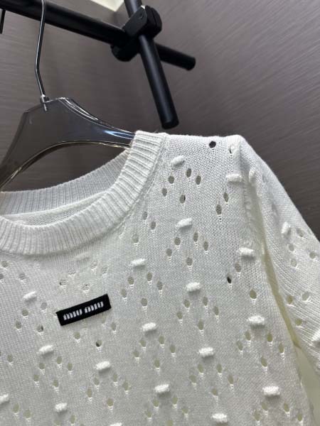 2026年4月9日入荷早春新作Miumiu女性用ファッション/誕生日プレゼント/贈り物 can工場