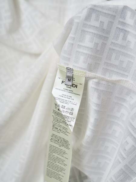 2026年4月23日春夏新作FENDI半袖 tシャツ高品質/誕生日プレゼント/FF工場