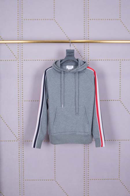 2026年4月1日入荷新作Thom Browneパーカー高級...