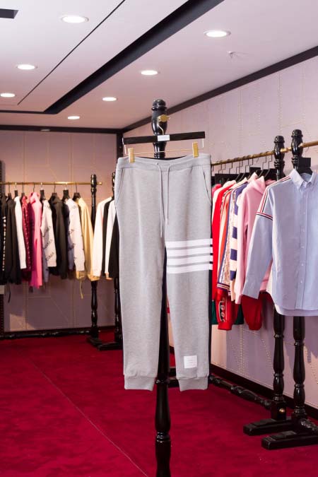 2026年4月2日入荷新作Thom Browneズボン高級品...