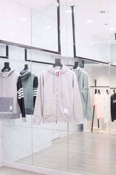 2026年4月2日入荷新作Thom Browneジャケット高...