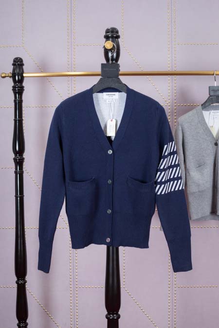 2026年4月2日入荷新作Thom Browneカーディガン...