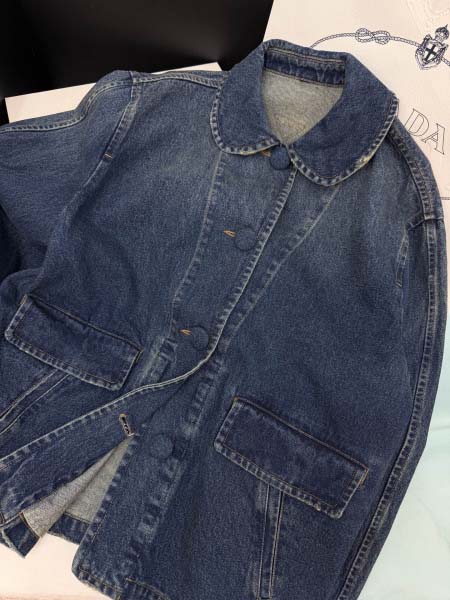 2026年4月4日入荷春夏新作Prada 高級品復刻 女性服...