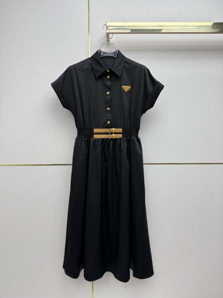 2026年4月4日入荷春夏新作Prada 高級品復刻 女性服...