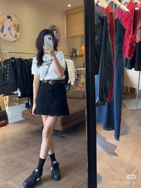 2026年4月4日入荷春夏新作Prada 高級品復刻 女性服...