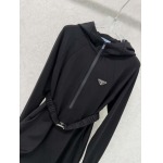 2026年4月4日入荷春夏新作Prada 高級品復刻 女性服 KL工場