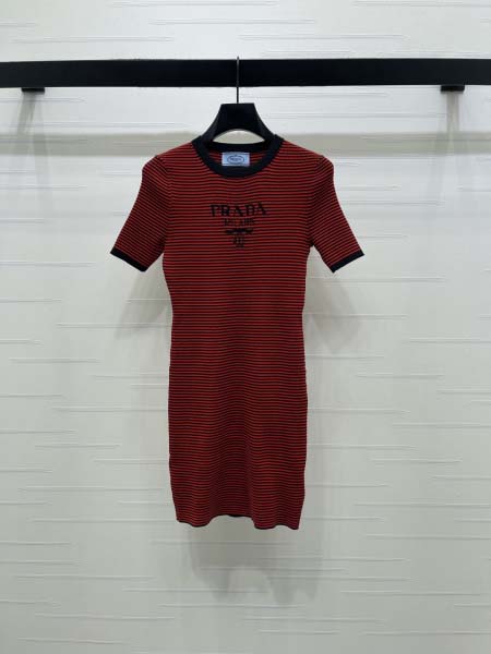 2026年4月4日入荷春夏新作Prada 高級品復刻 女性服 KL工場