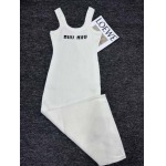 2026年4月9日入荷早春新作Miumiu女性用ファッション/誕生日プレゼント/贈り物 can工場