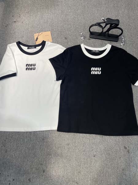 2026年4月9日入荷早春新作Miumiu女性用ファッション...