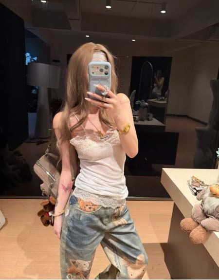 2026年4月9日入荷早春新作Miumiuニットトップ女性用...