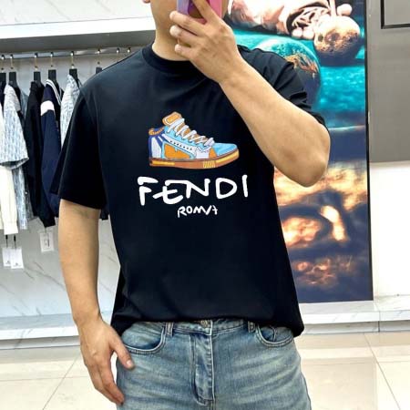2026年4月16日新作FENDI半袖 tシャツ高品質/誕生...