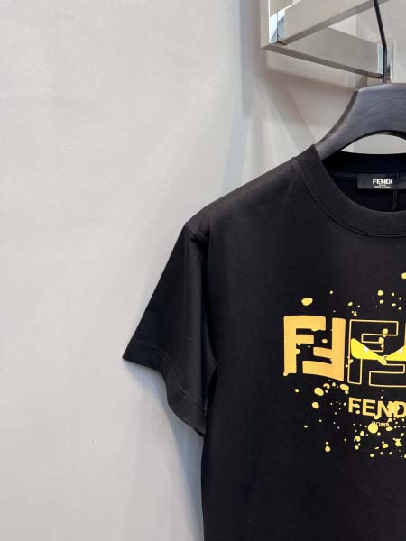 2026年5月11日入荷新作Fendi半袖Tシャツ春夏高品質超厳選★入手困難/UP工場
