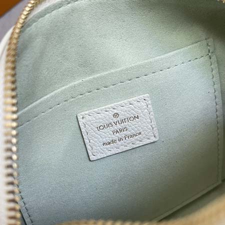 2026年5月11日入荷Louis Vuitton バッグM27572  Sedy Bandouli re 20   Monogram Emeinte  13.5 x 12 x 20.5 高品質新作/誕生日プレゼント/XS工場