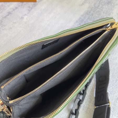 2026年5月11日入荷Louis Vuitton バッグM20565  Coussin  Monogram 26.0 x 20.0 x 12.0  高品質新作/誕生日プレゼント/XS工場