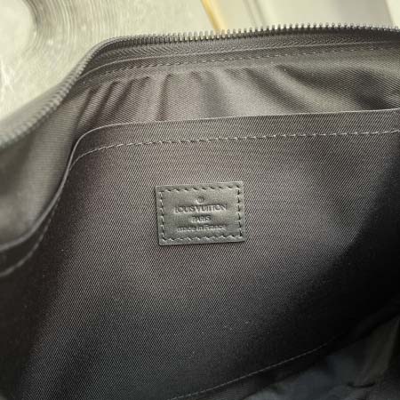 2026年5月11日入荷Louis Vuitton バッグM82543  M82545  monogram shadow  monogram 32 x 21 x 8  高品質新作/誕生日プレゼント/XS工場
