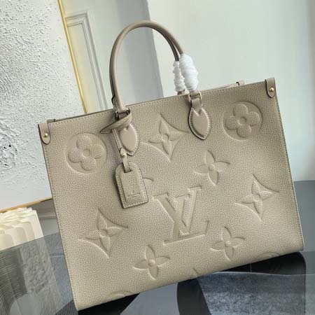 2026年5月11日入荷Louis Vuitton バッグONTHEGO M45595    Onthego   Monogram  Monogram 34-26-15 cm高品質新作/誕生日プレゼント/XS工場