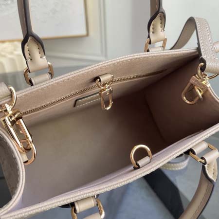 2026年5月11日入荷Louis Vuitton バッグM45653 M45653  OnTheGo Tote  LV  onthego   高品質新作/誕生日プレゼント/XS工場